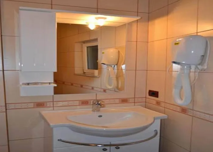 Otel George