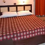George Hotel Korce
