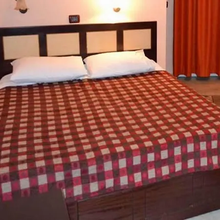 George Отель Корча